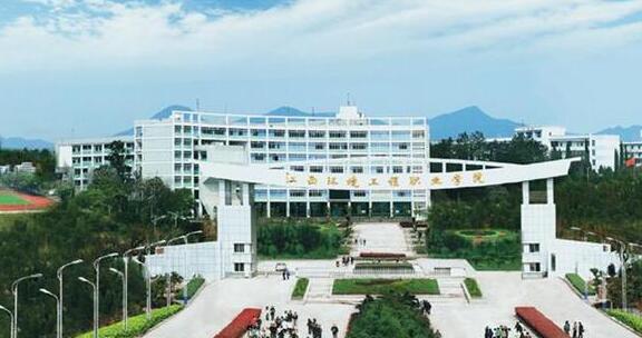 江西之旅，初學(xué)者必看——品味美食與掌握攝影技巧