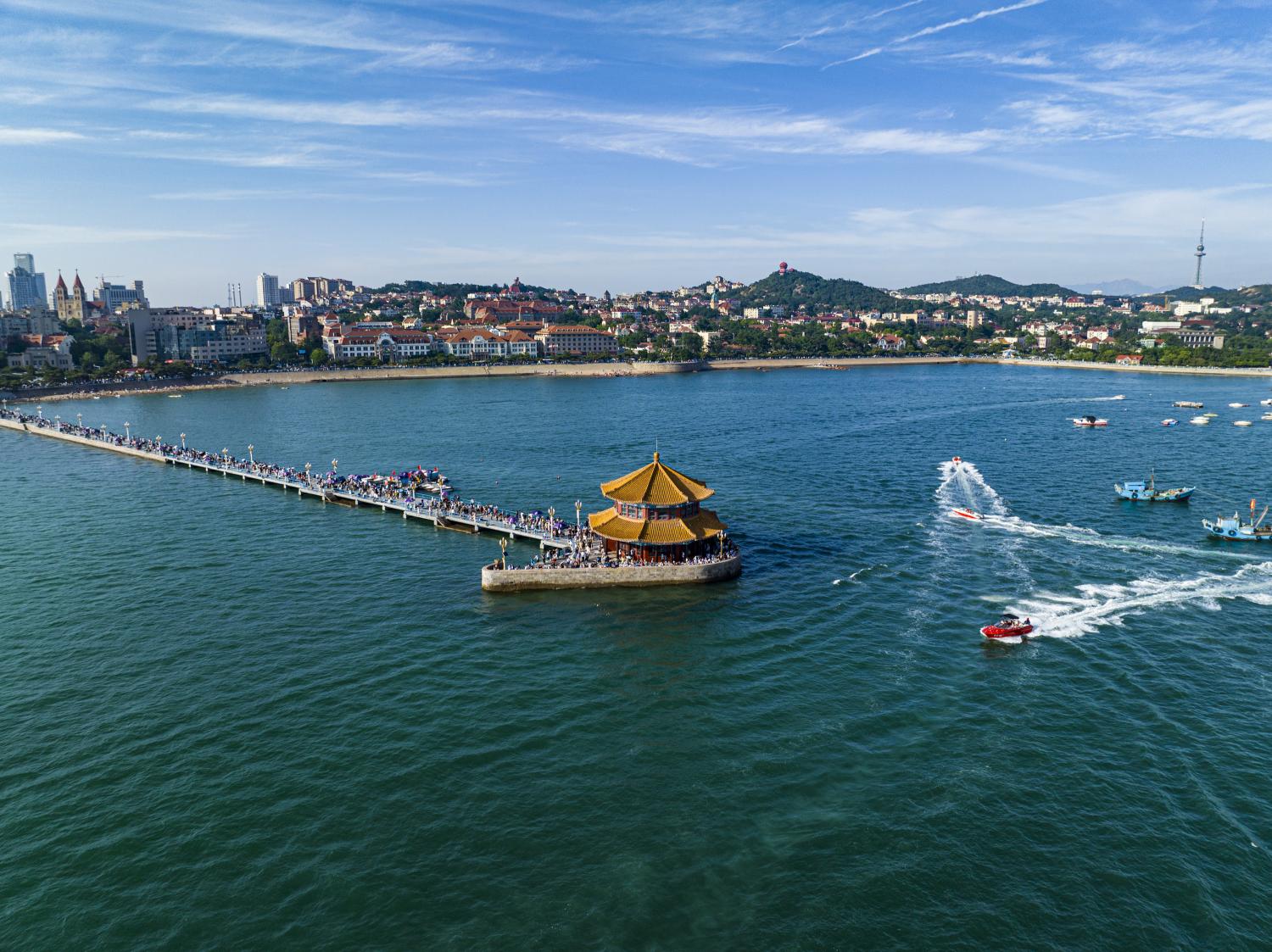 山東團(tuán)結(jié)共進(jìn)大會(huì)，尊敬的領(lǐng)導(dǎo)與同胞們的盛會(huì)