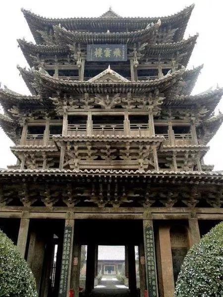 運(yùn)城盛邀各界嘉賓與友人共聚一堂